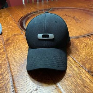 Oakley Flex hat